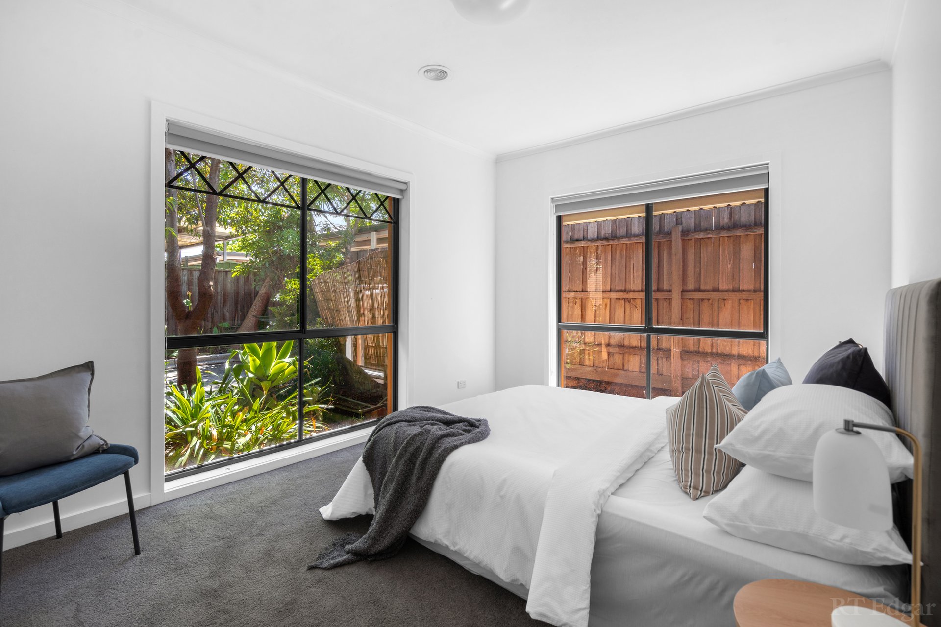 Property Gallery Thumbnail 9
