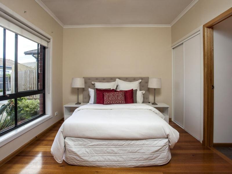 2/11 Charlotte Street, Oak Park image 7