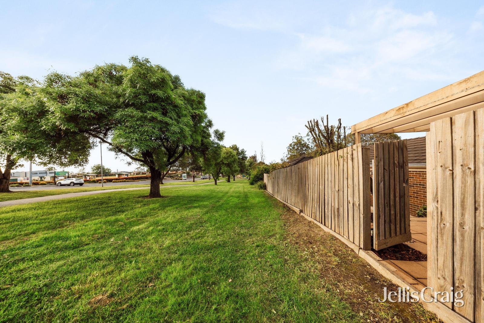 2/11 Curlew Court, Doncaster image 12