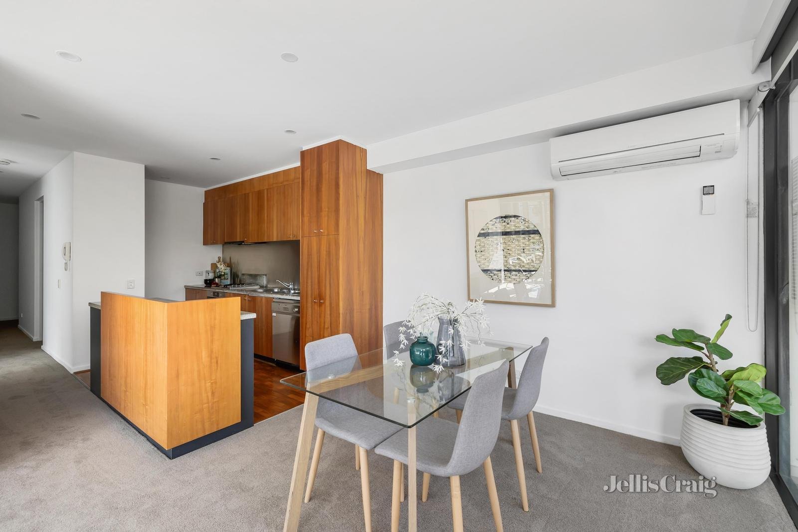 21/1 Domville Avenue, Hawthorn image 4