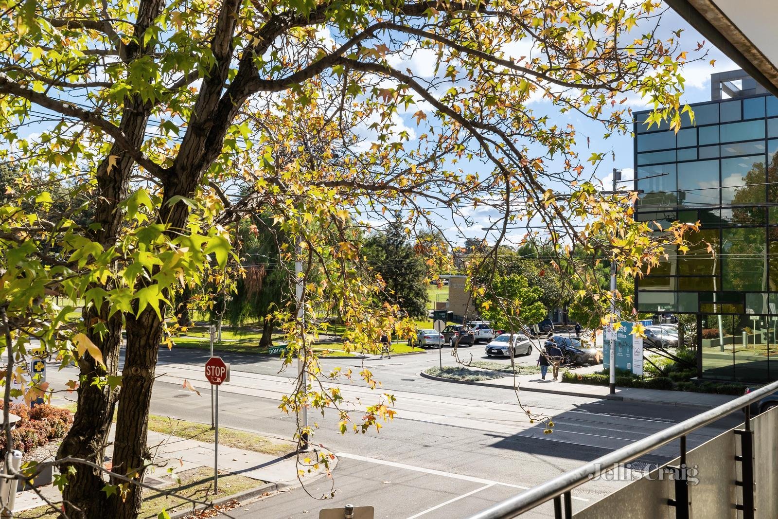 21/1 Domville Avenue, Hawthorn image 9