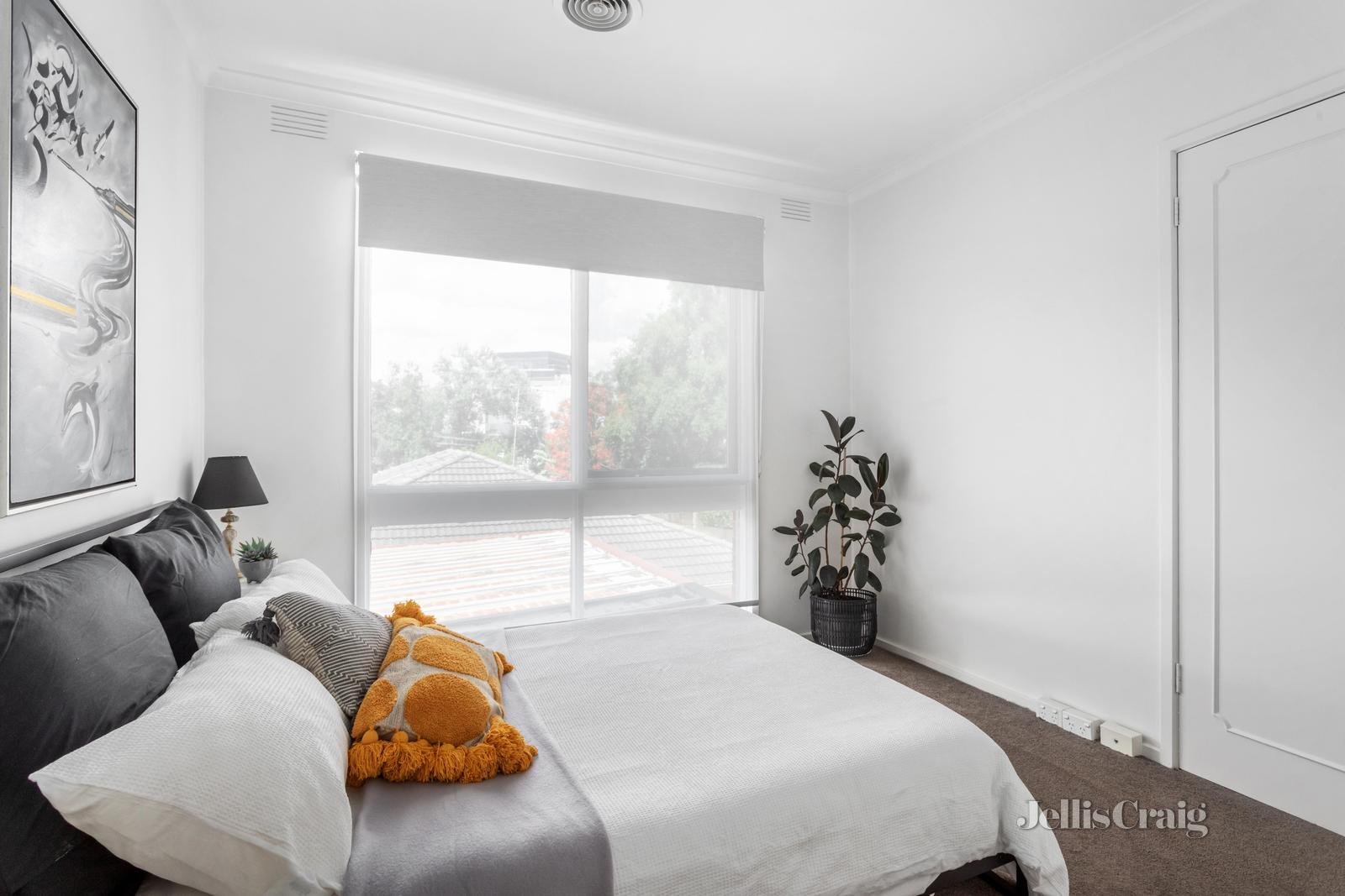 2/11 Eddy Street, Camberwell image 5