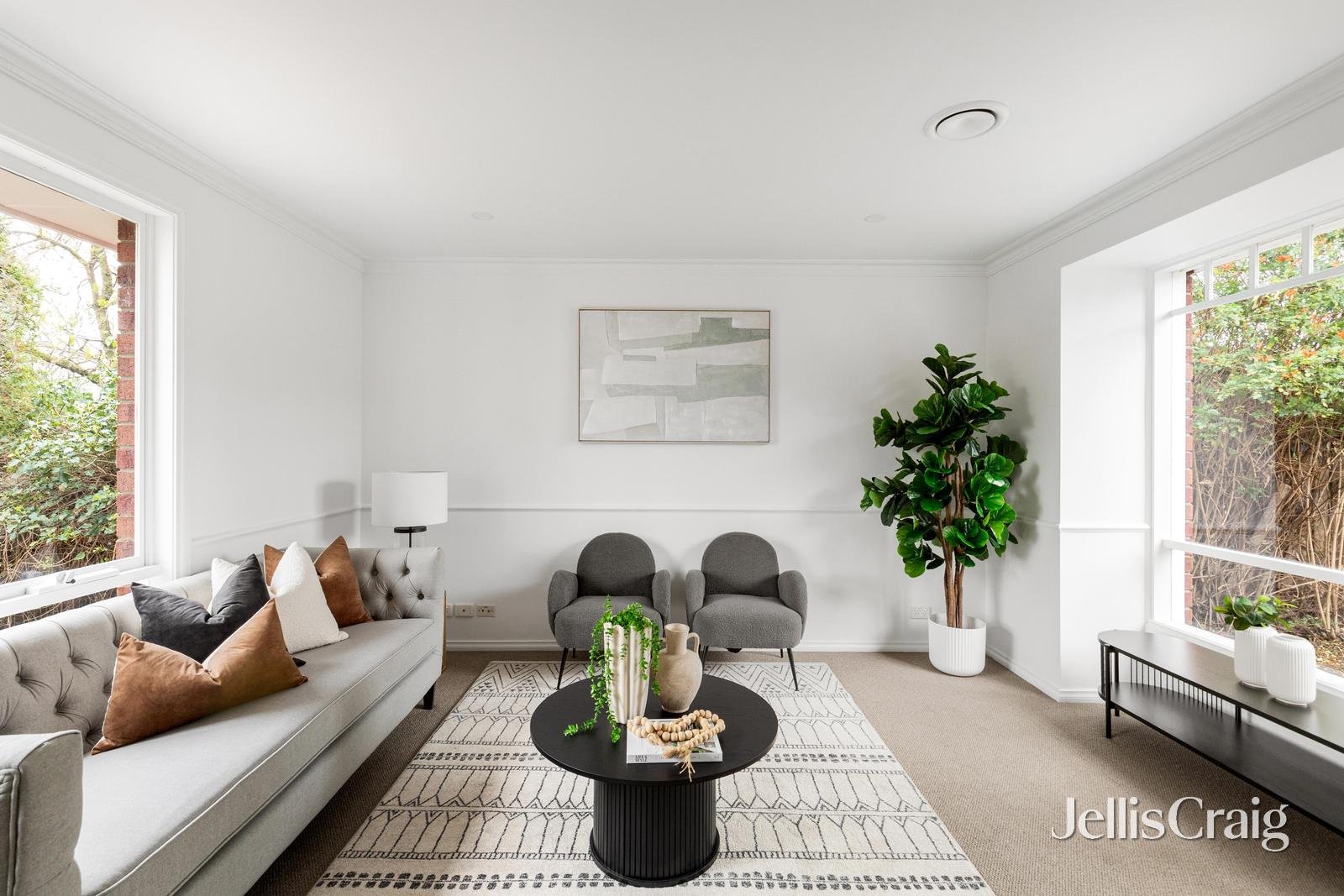 2/11 Eden Avenue, Watsonia image 2