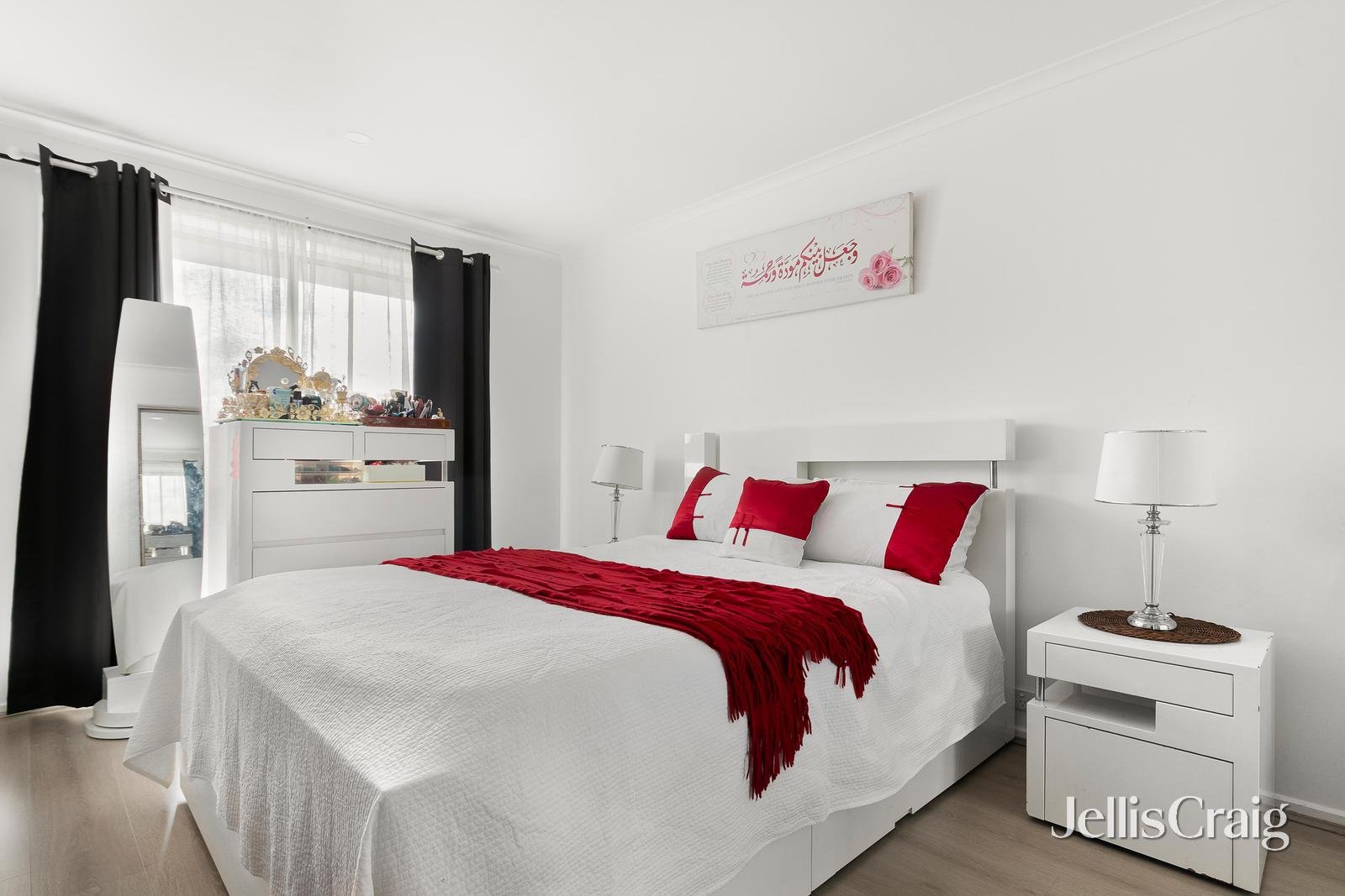 2/11 Elgata Close, Meadow&nbsp;Heights image 6