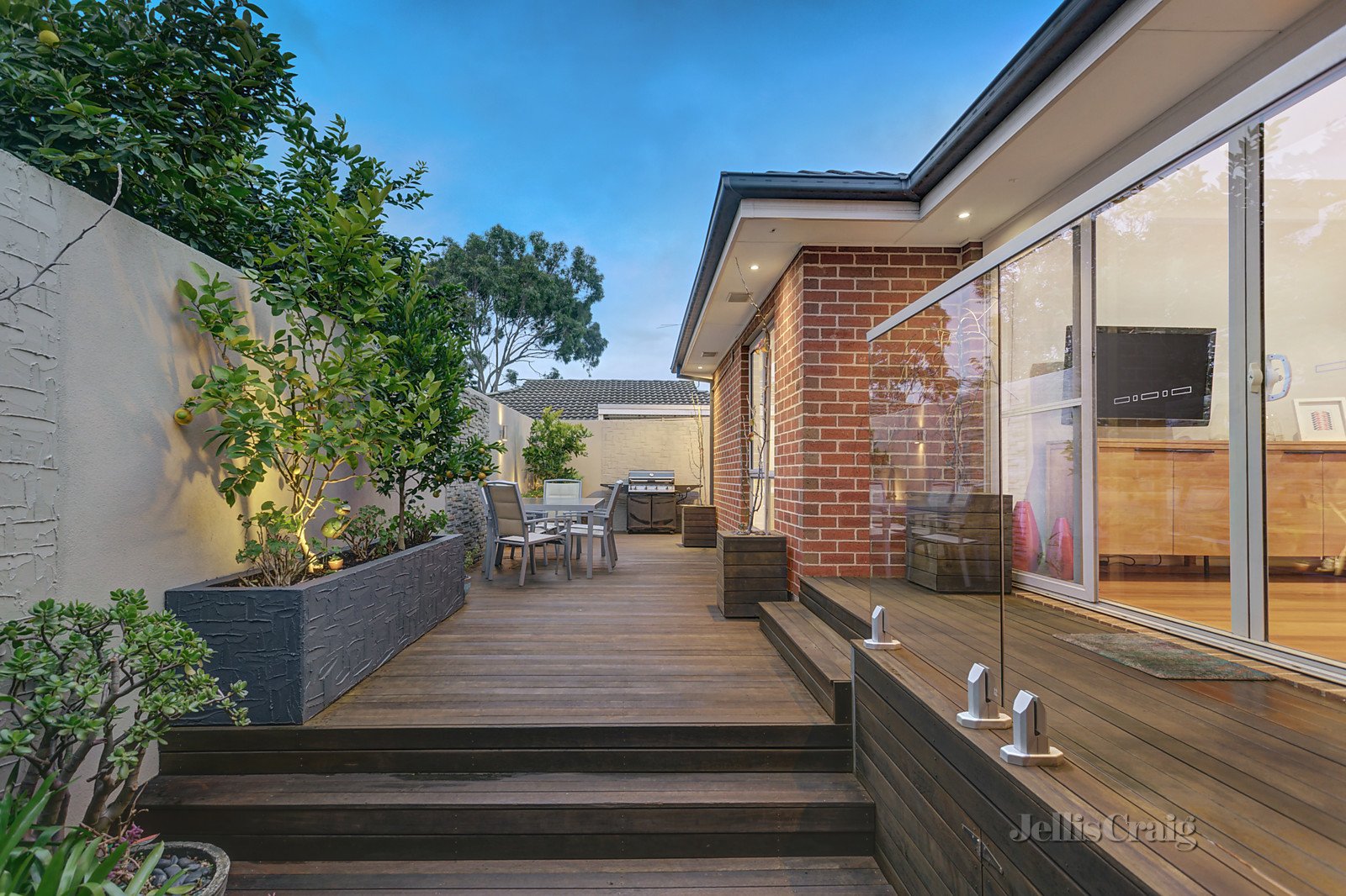 2/11 Elizabeth Street, Montmorency image 10