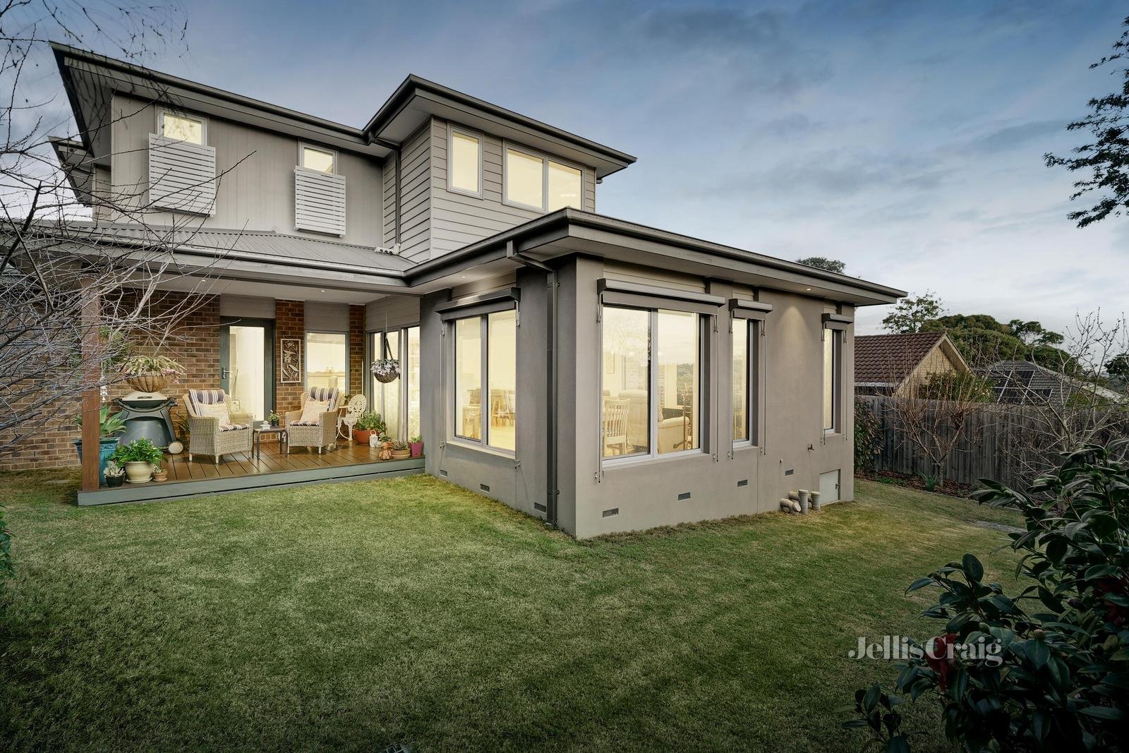 2/11 Gladstone Road, Briar Hill image 15