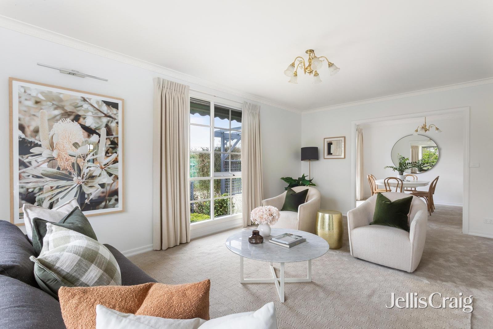 2/11 Hazel Street, Camberwell image 6