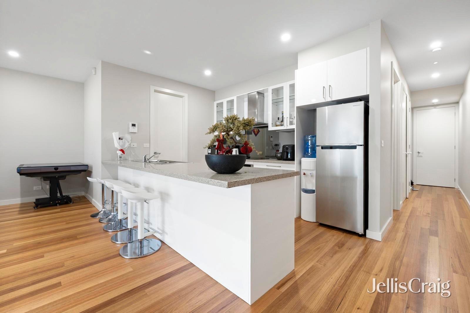 2/11 Indra Road, Blackburn&nbsp;South image 5