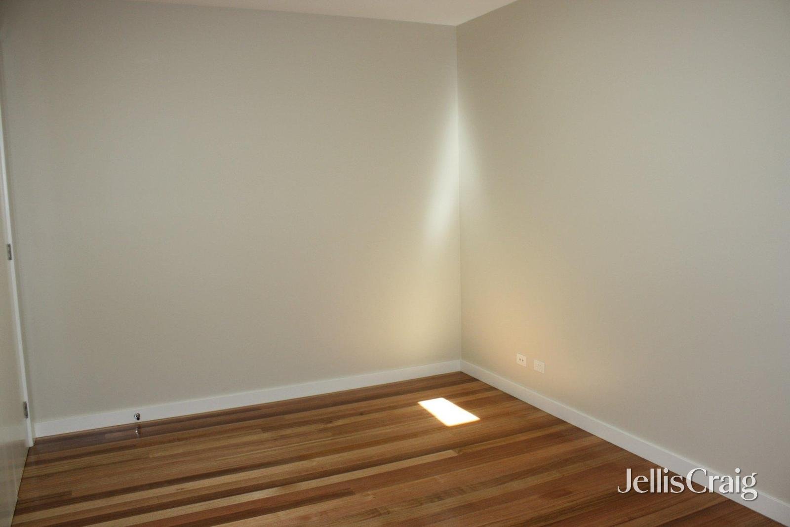 2/11 Indra Road, Blackburn&nbsp;South image 13