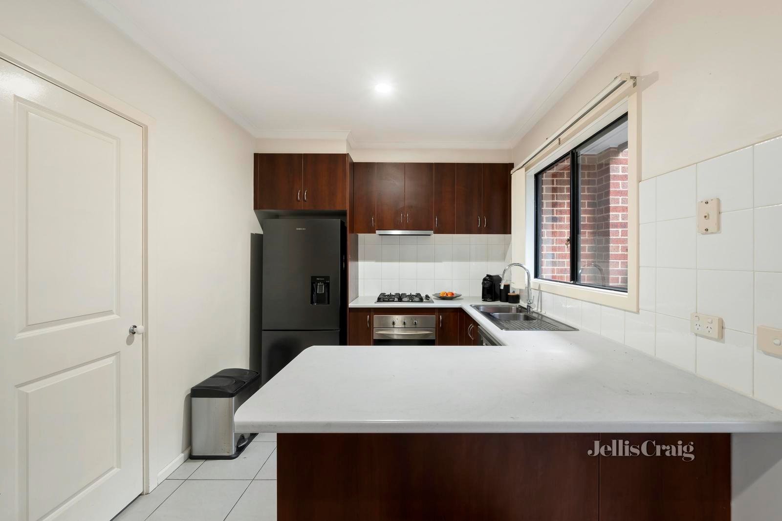 2/11 King Street, Bayswater image 4