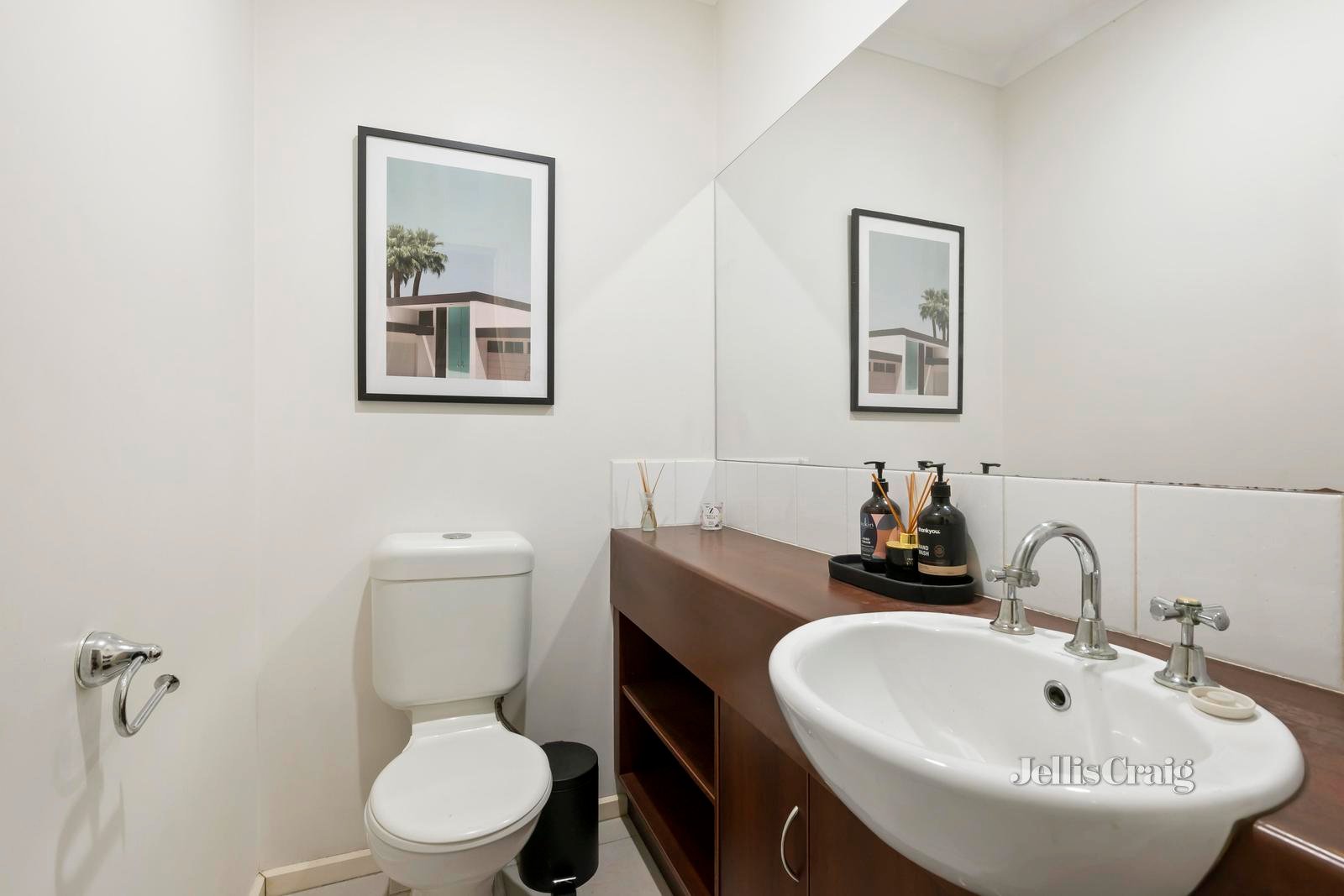2/11 King Street, Bayswater image 6