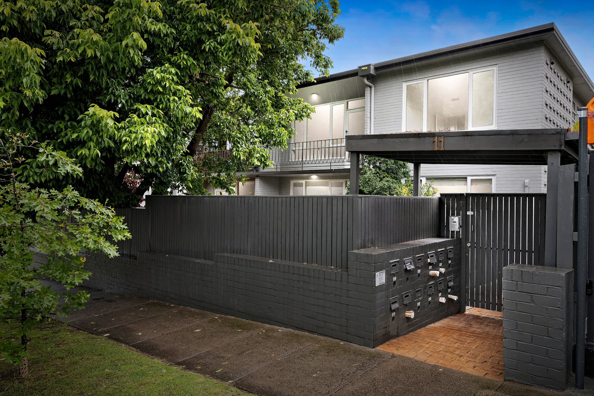 Property Gallery - Main Image