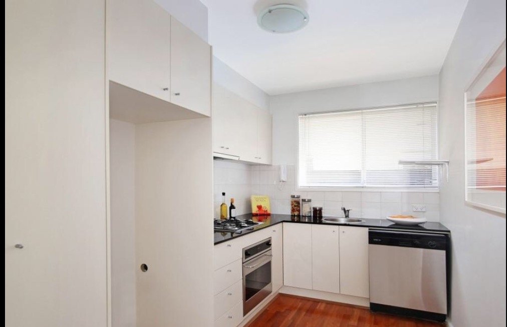 Property Gallery Thumbnail 3