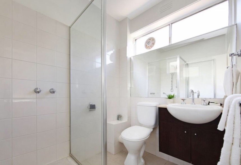 Property Gallery Thumbnail 6