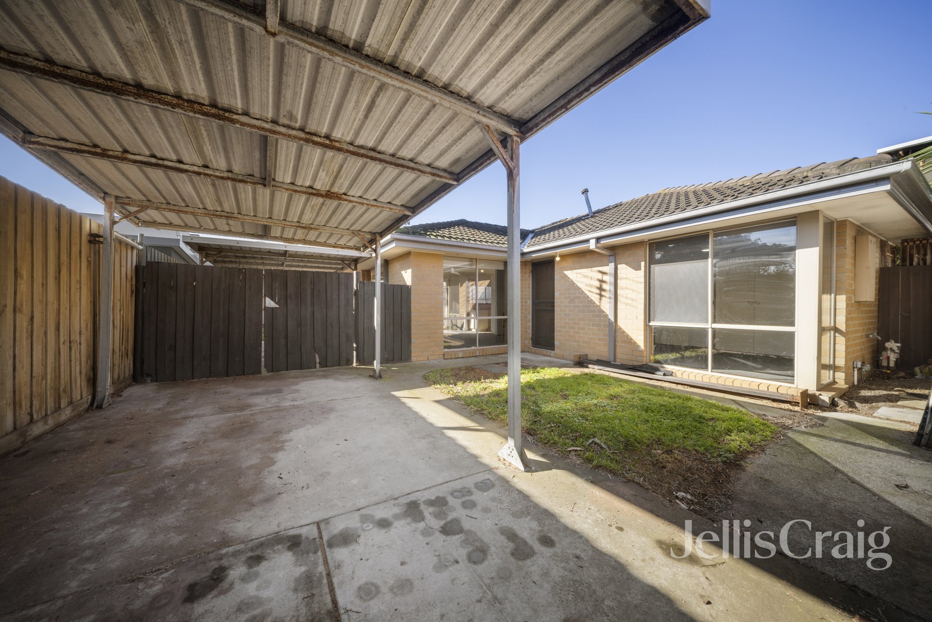 2/11 Marabou Place, Aspendale image 2