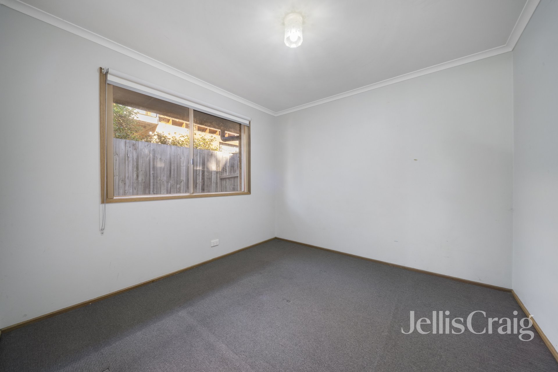 2/11 Marabou Place, Aspendale image 6