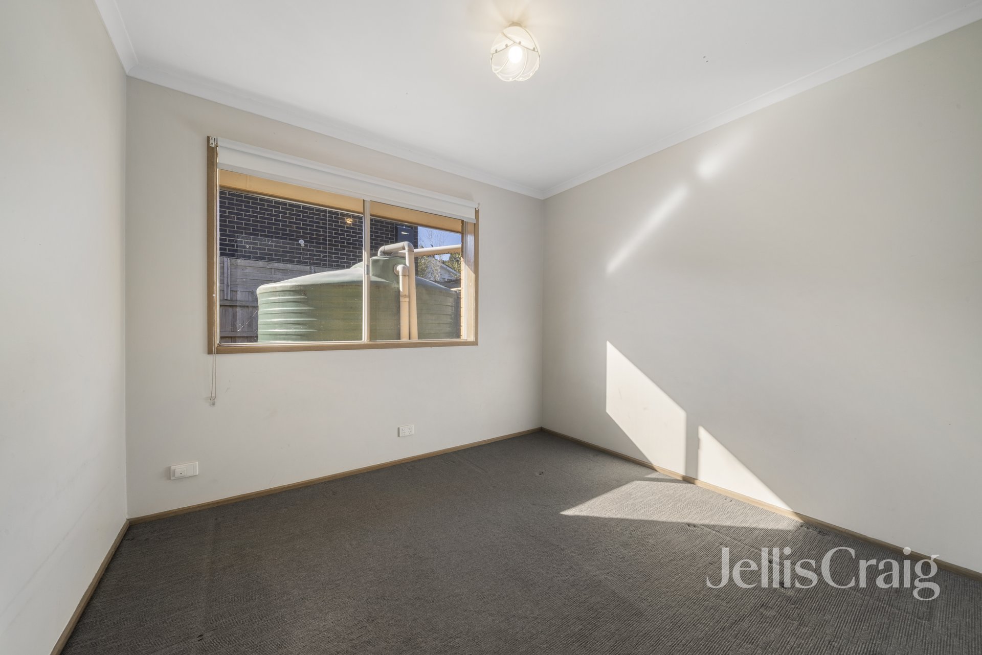 2/11 Marabou Place, Aspendale image 7
