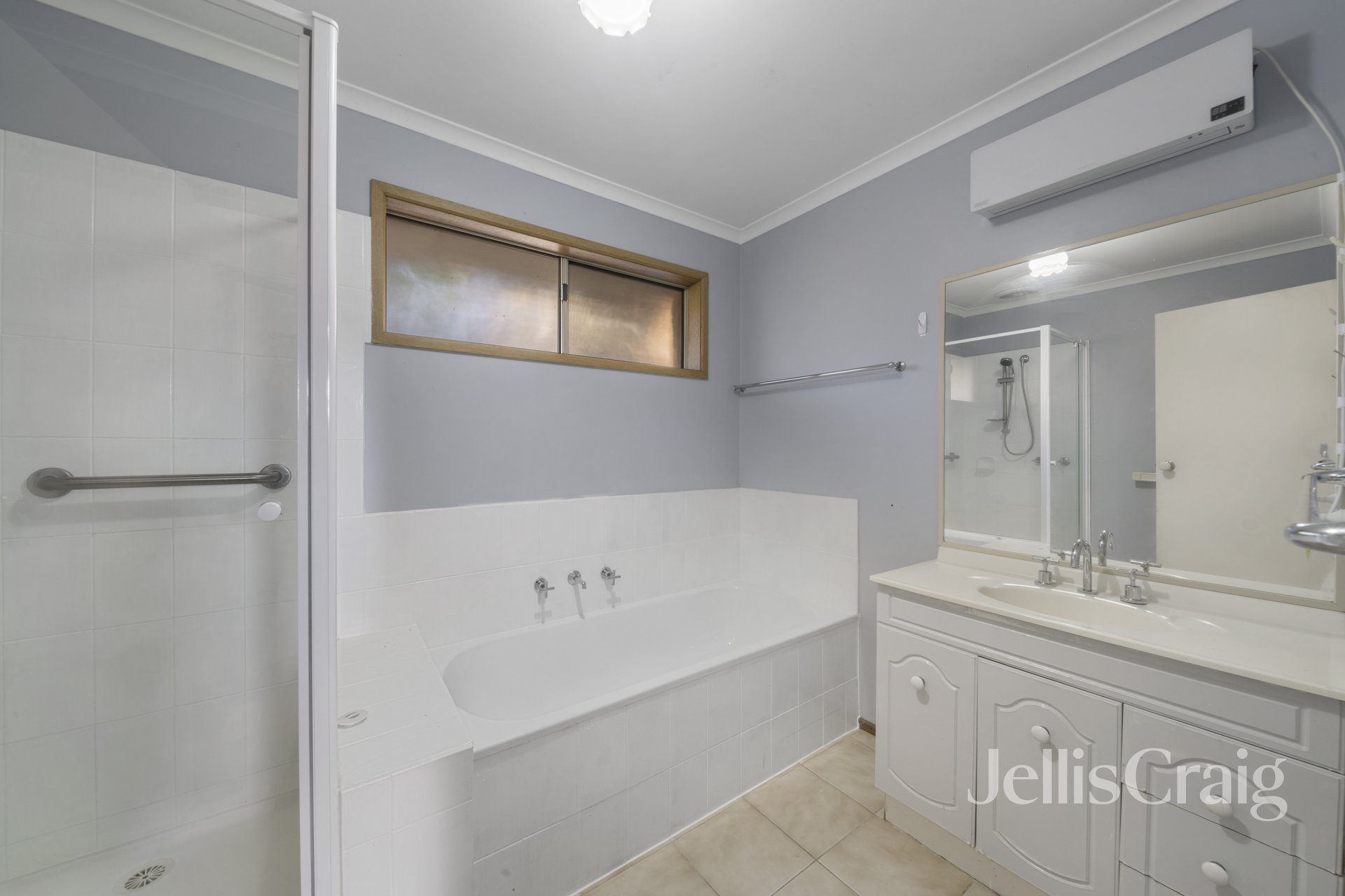 2/11 Marabou Place, Aspendale image 8