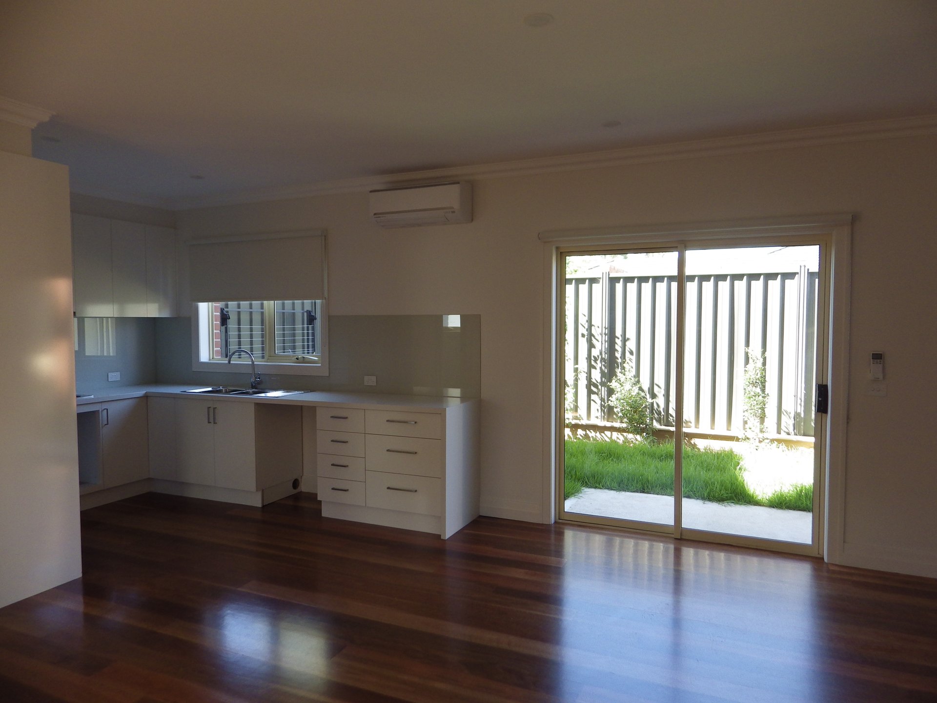 2/11 Margaret Street, Oak&nbsp;Park image 2