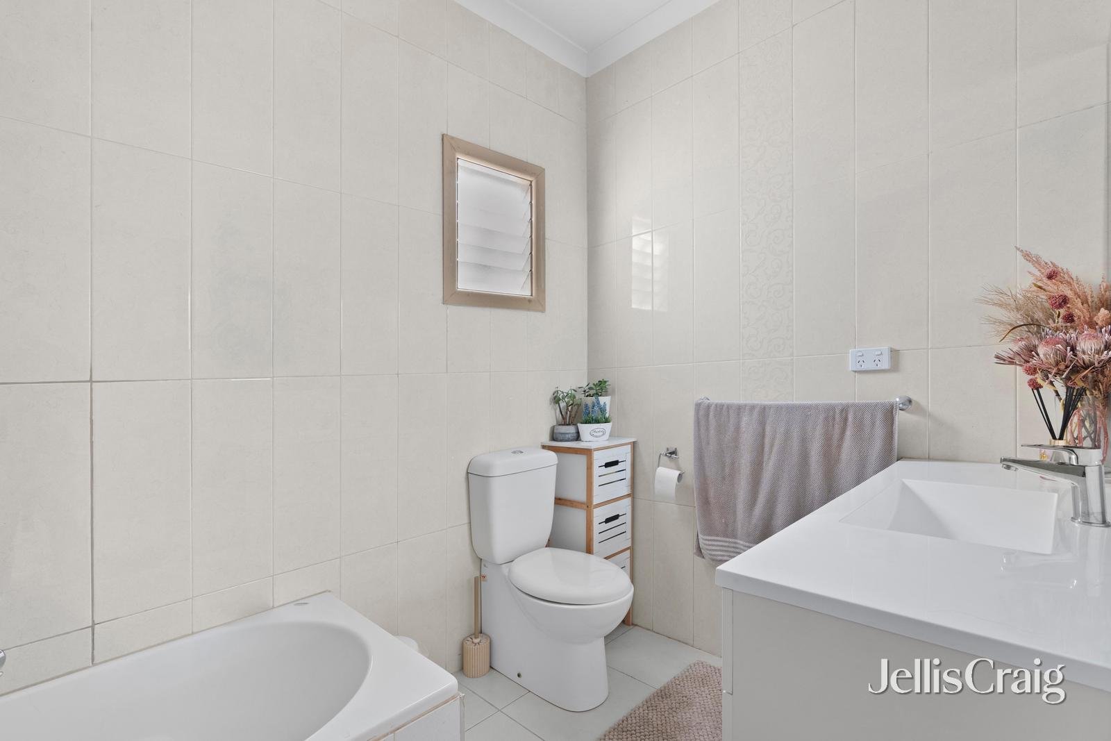 211 Mason Street, Newport image 9