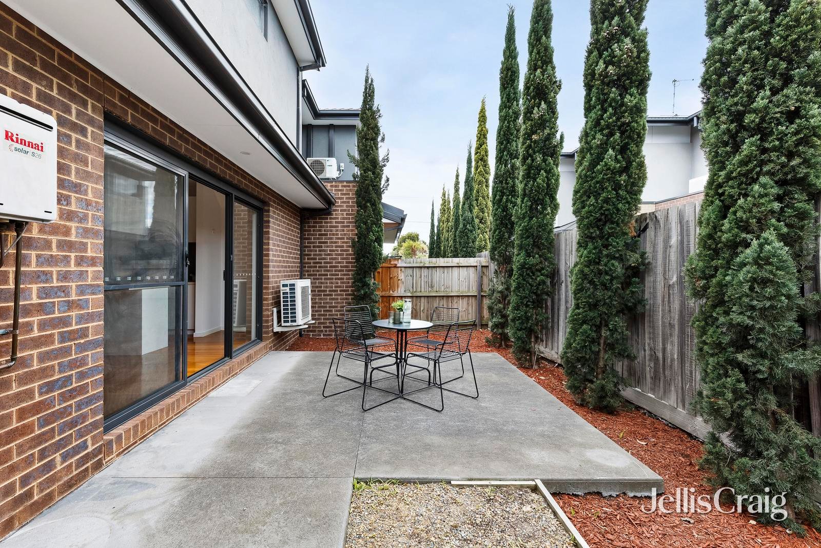 2/11 Mihil Street, Preston image 11