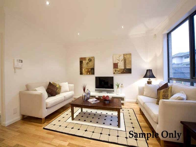 21/1 Nangnak Lane, Mont Albert image 3