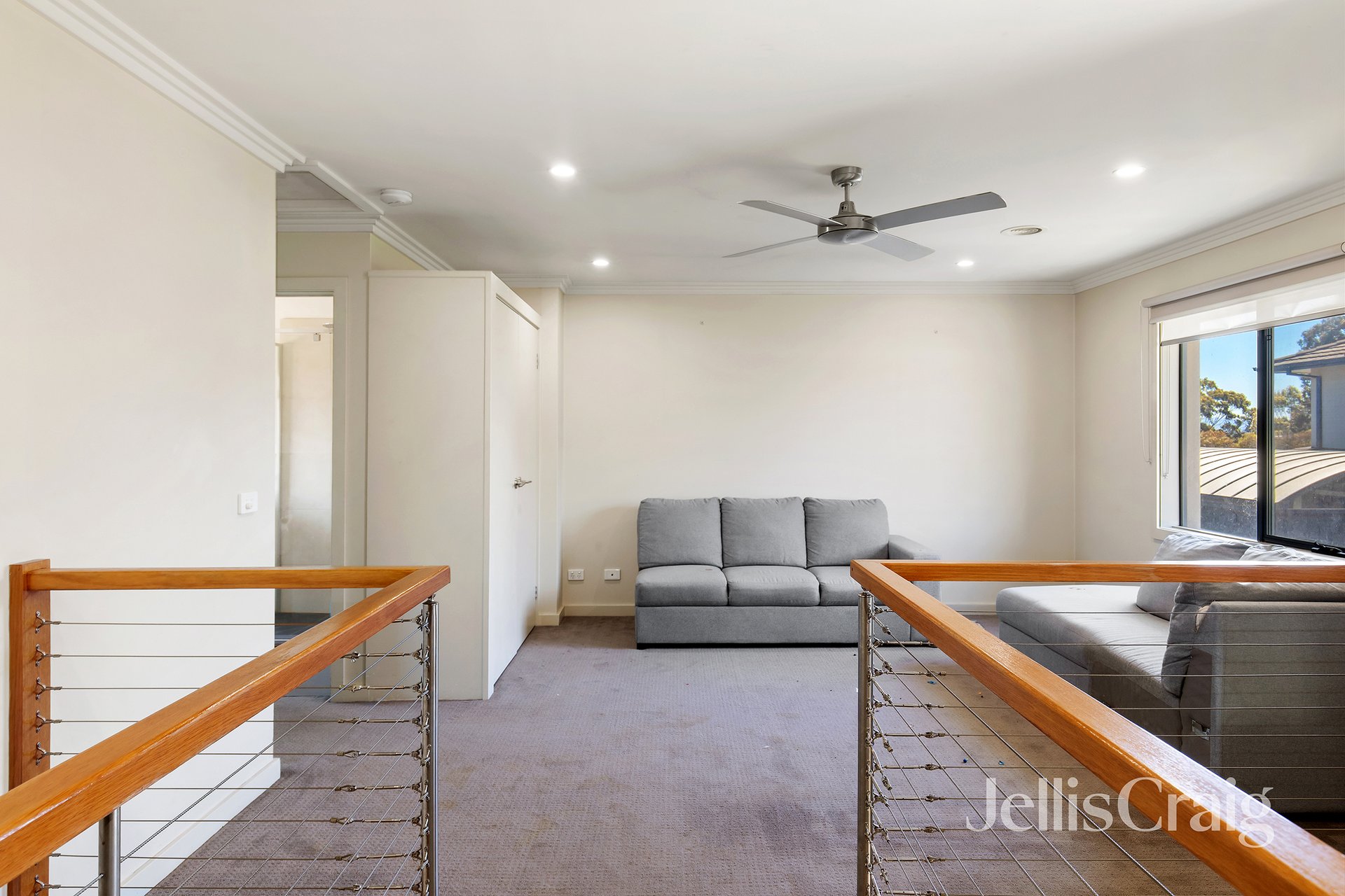 2/11 Nevin Parade, Viewbank image 6