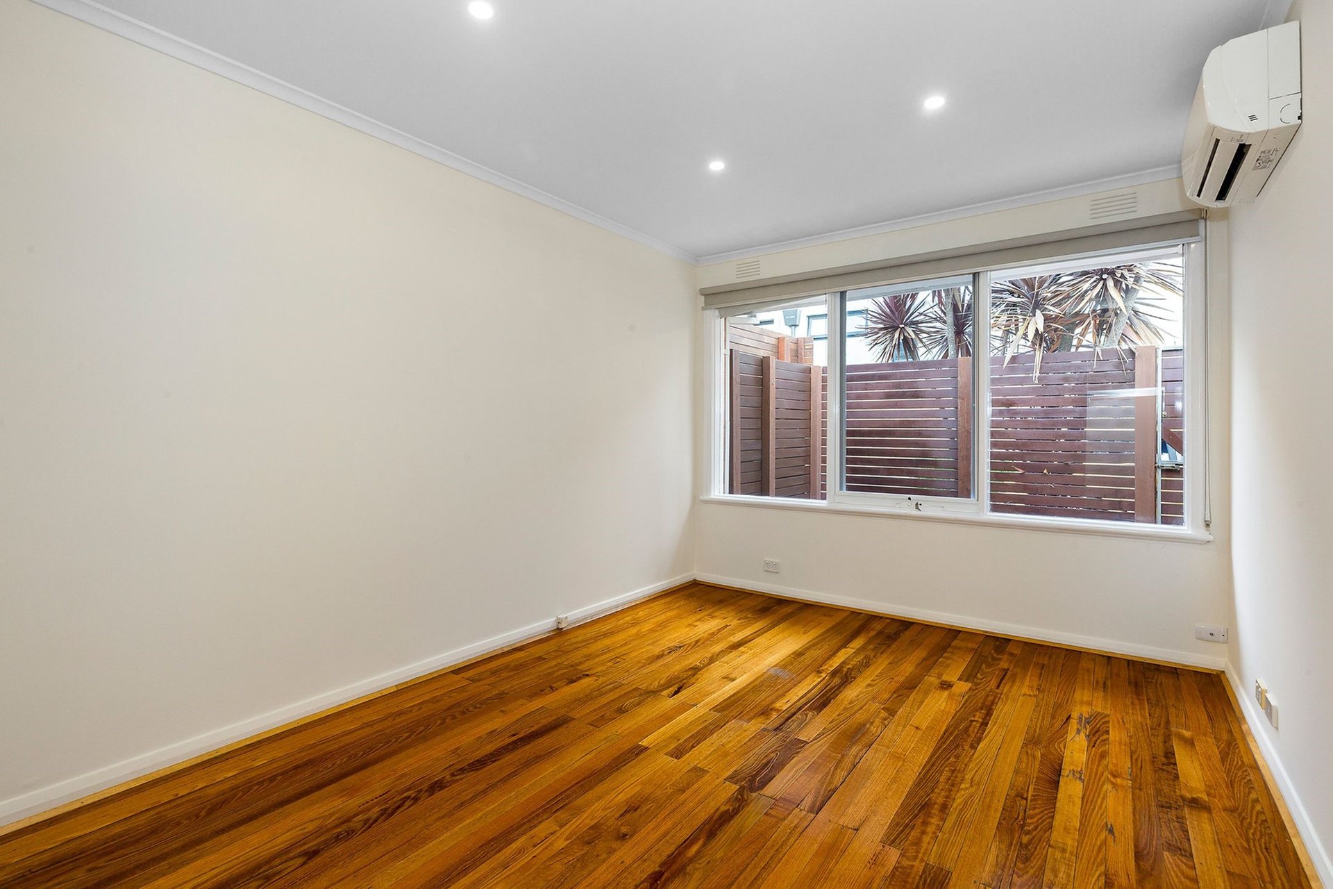 2/11 Northcote Avenue, Balwyn image 6