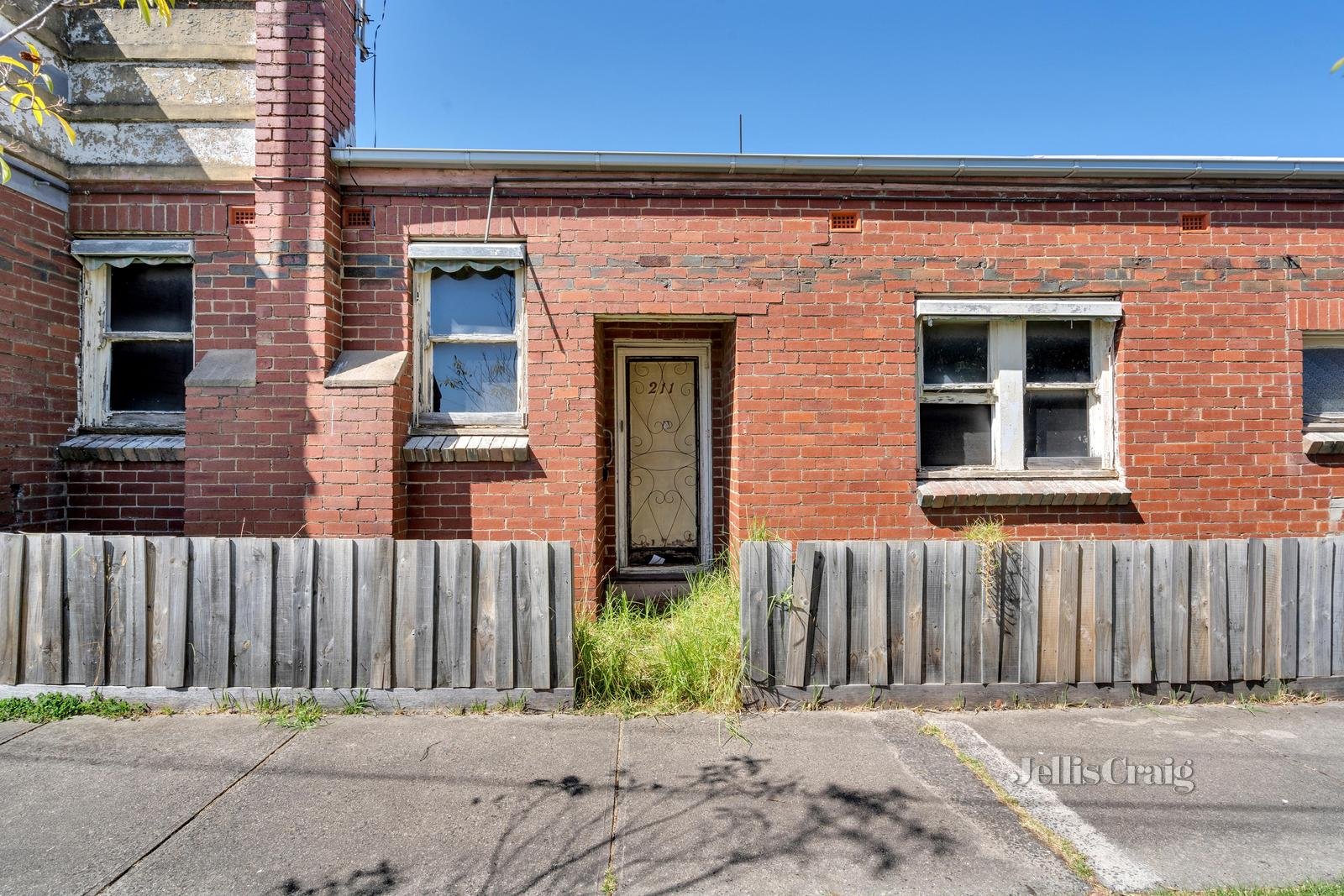 211 Reynard Street, Pascoe Vale South image 4