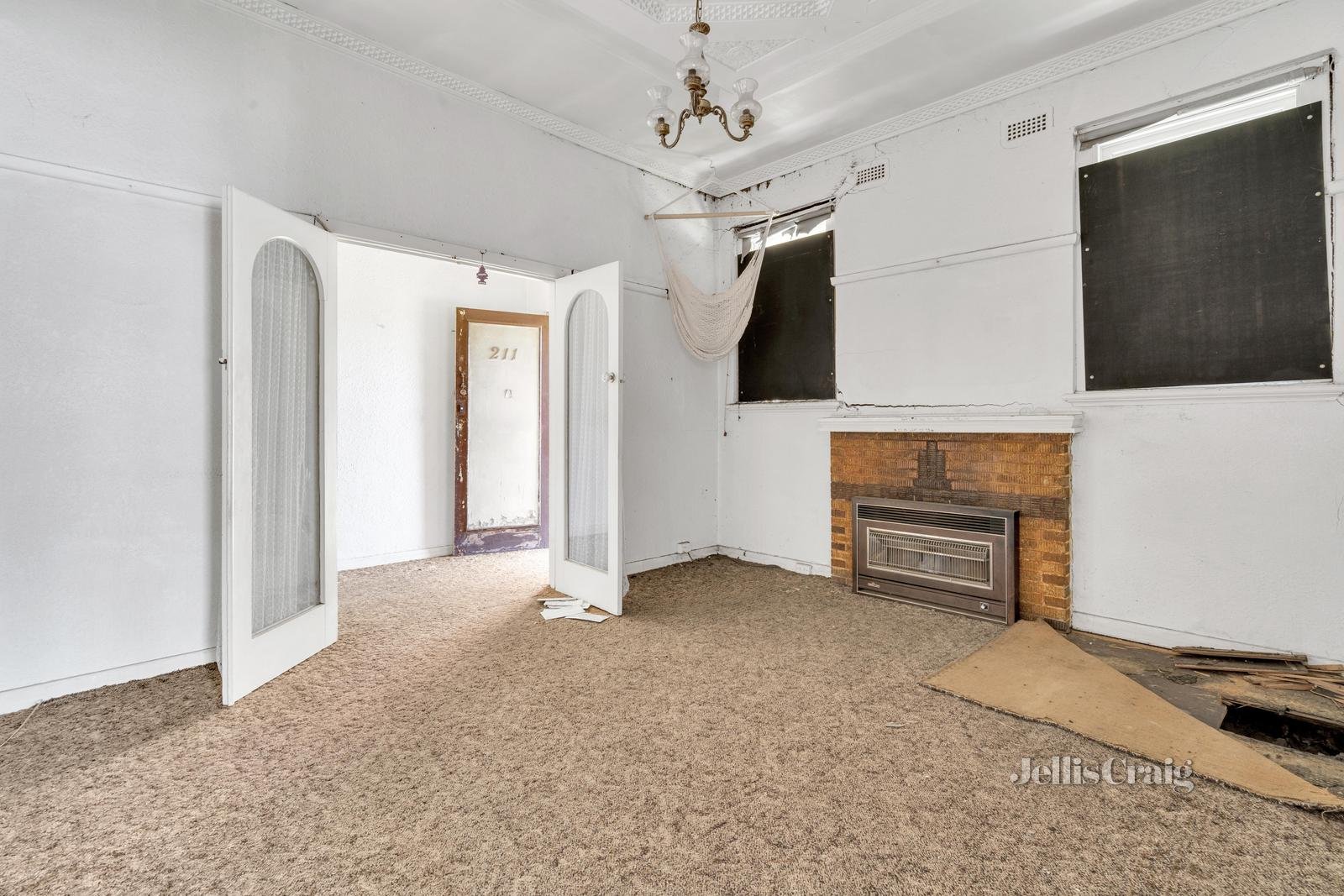 211 Reynard Street, Pascoe Vale South image 7