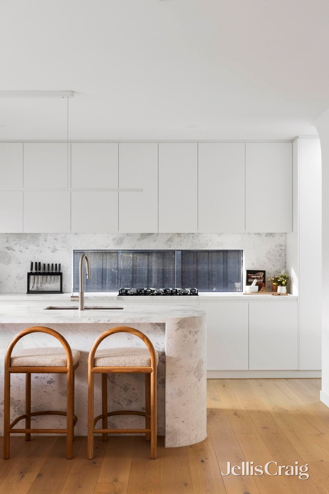 2/11 Skeffington Street, Bellfield image 8