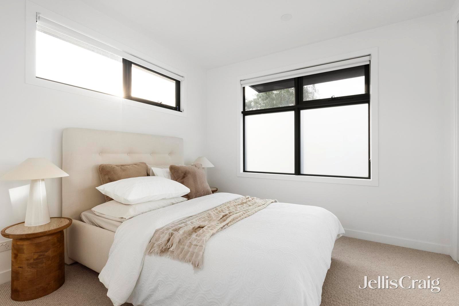 2/11 Skeffington Street, Bellfield image 13