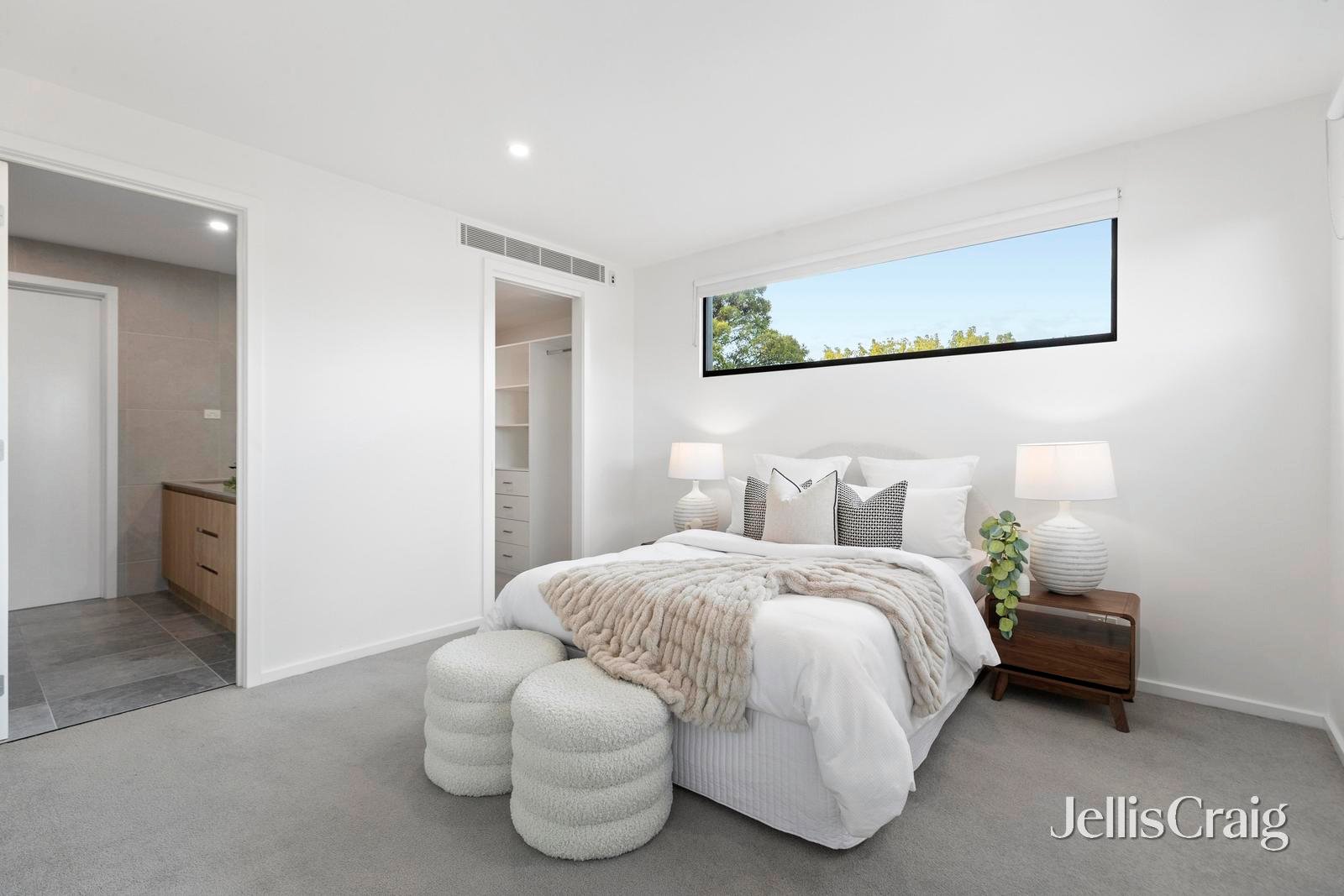 211 Tramway Parade, Beaumaris image 9