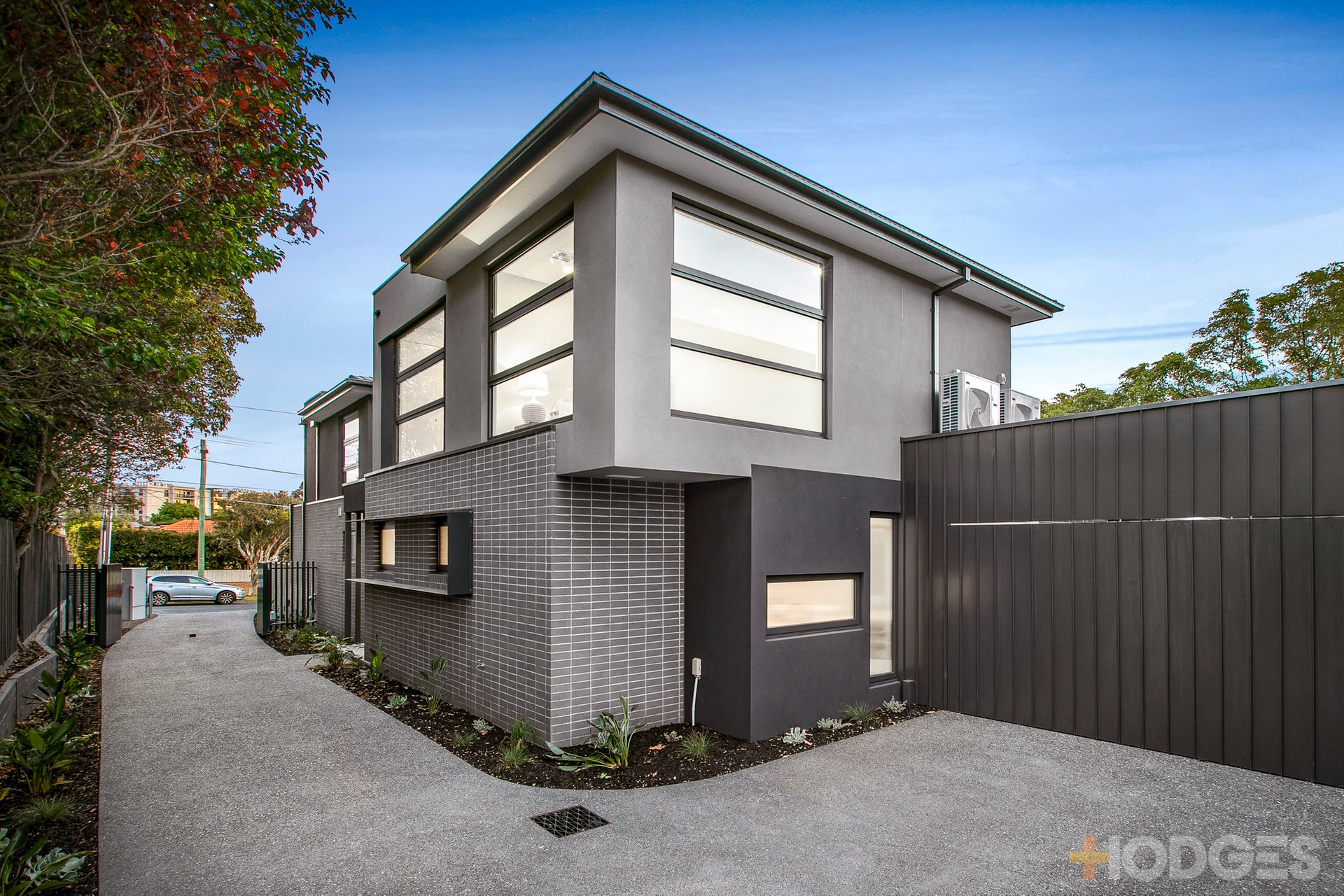 2 / 11 Turner Road Highett