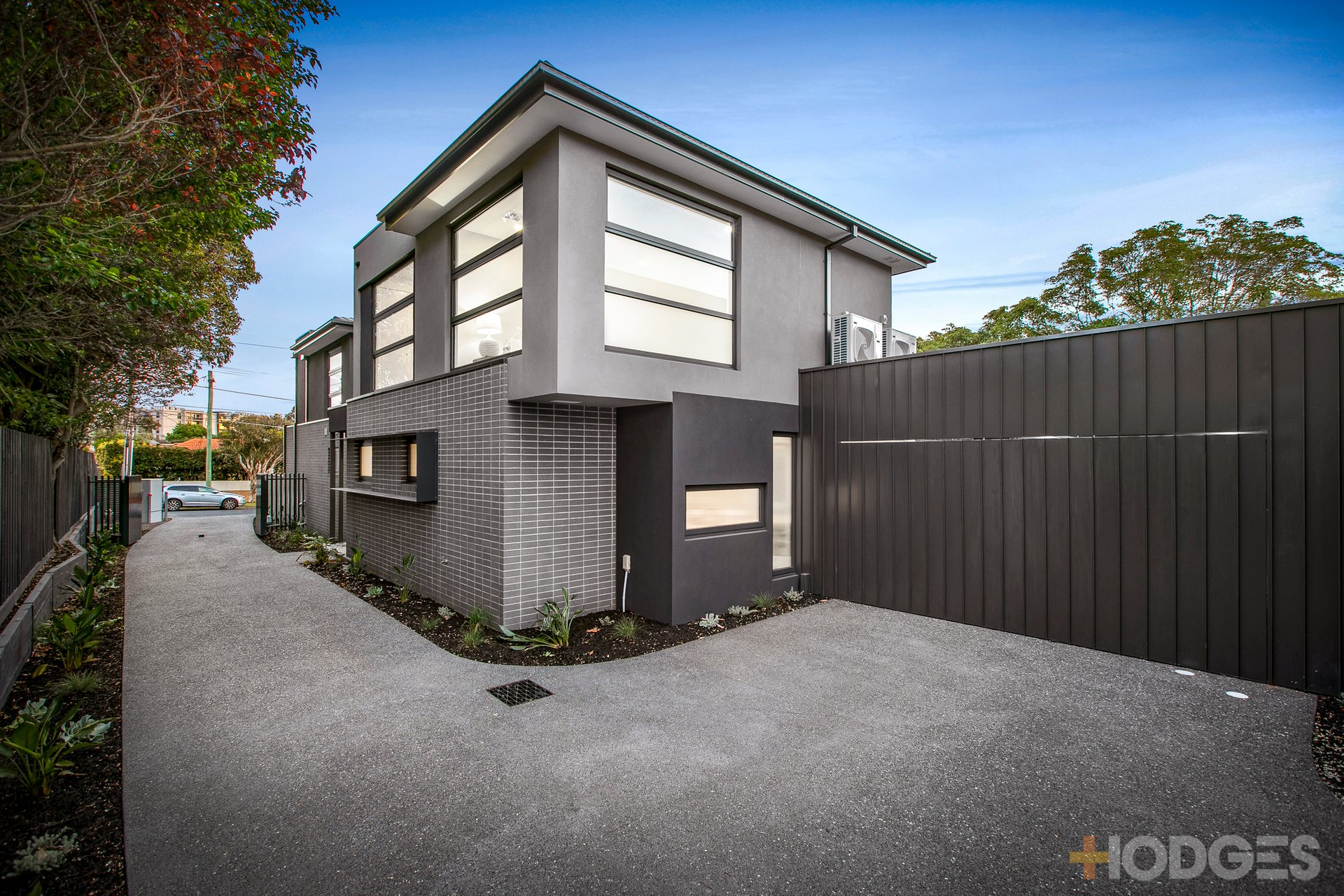 2 / 11 Turner Road Highett