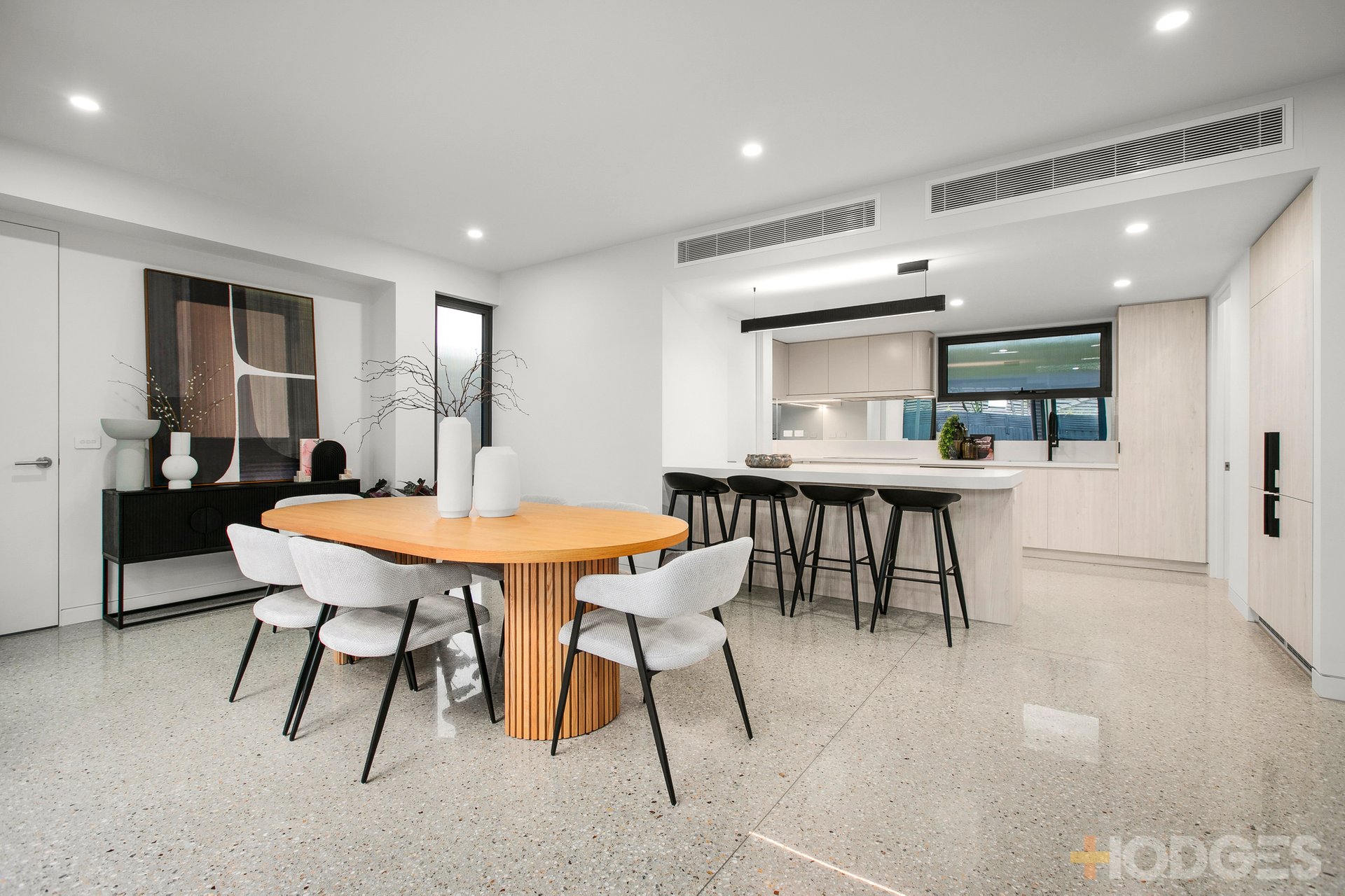 2 / 11 Turner Road Highett