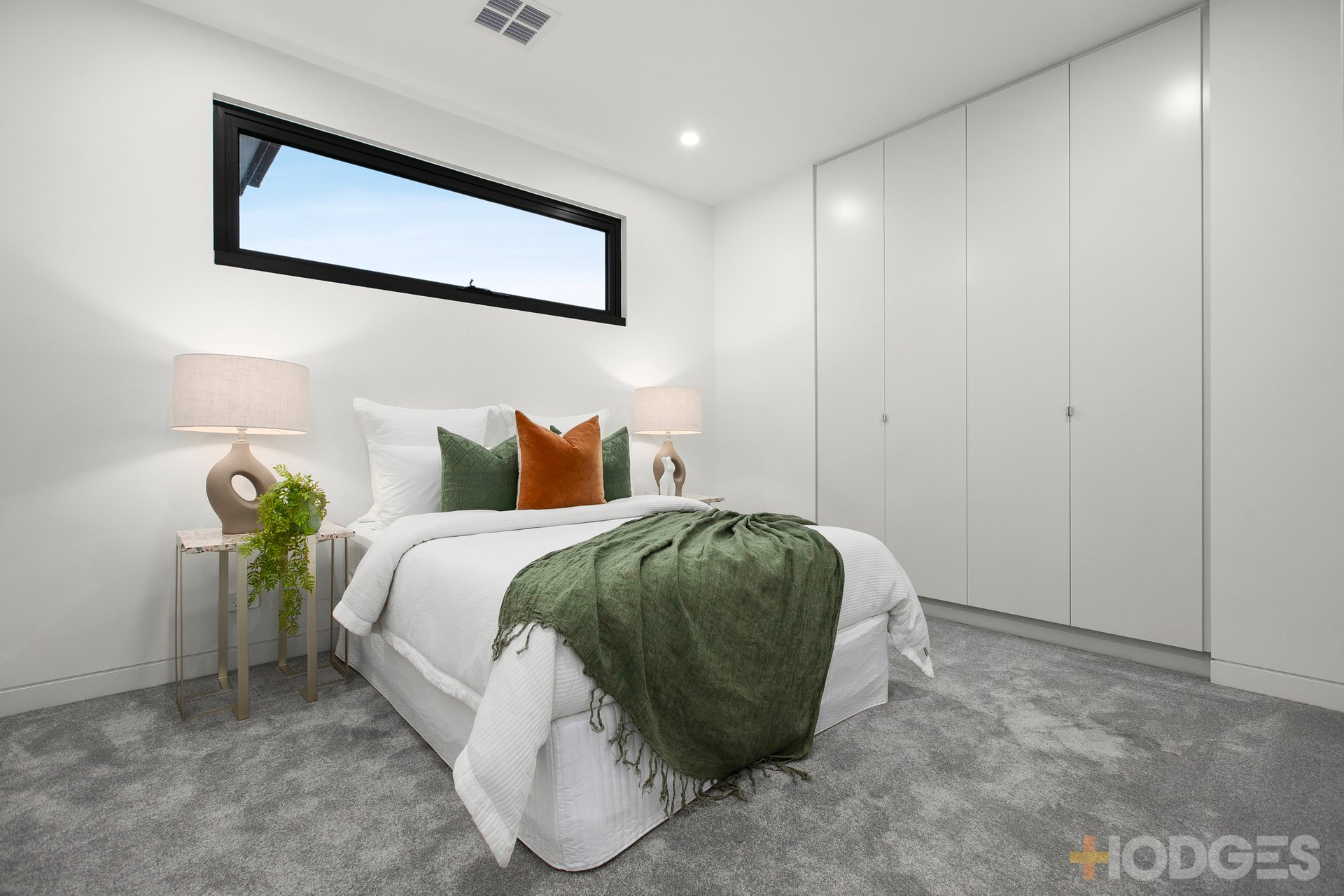 2 / 11 Turner Road Highett