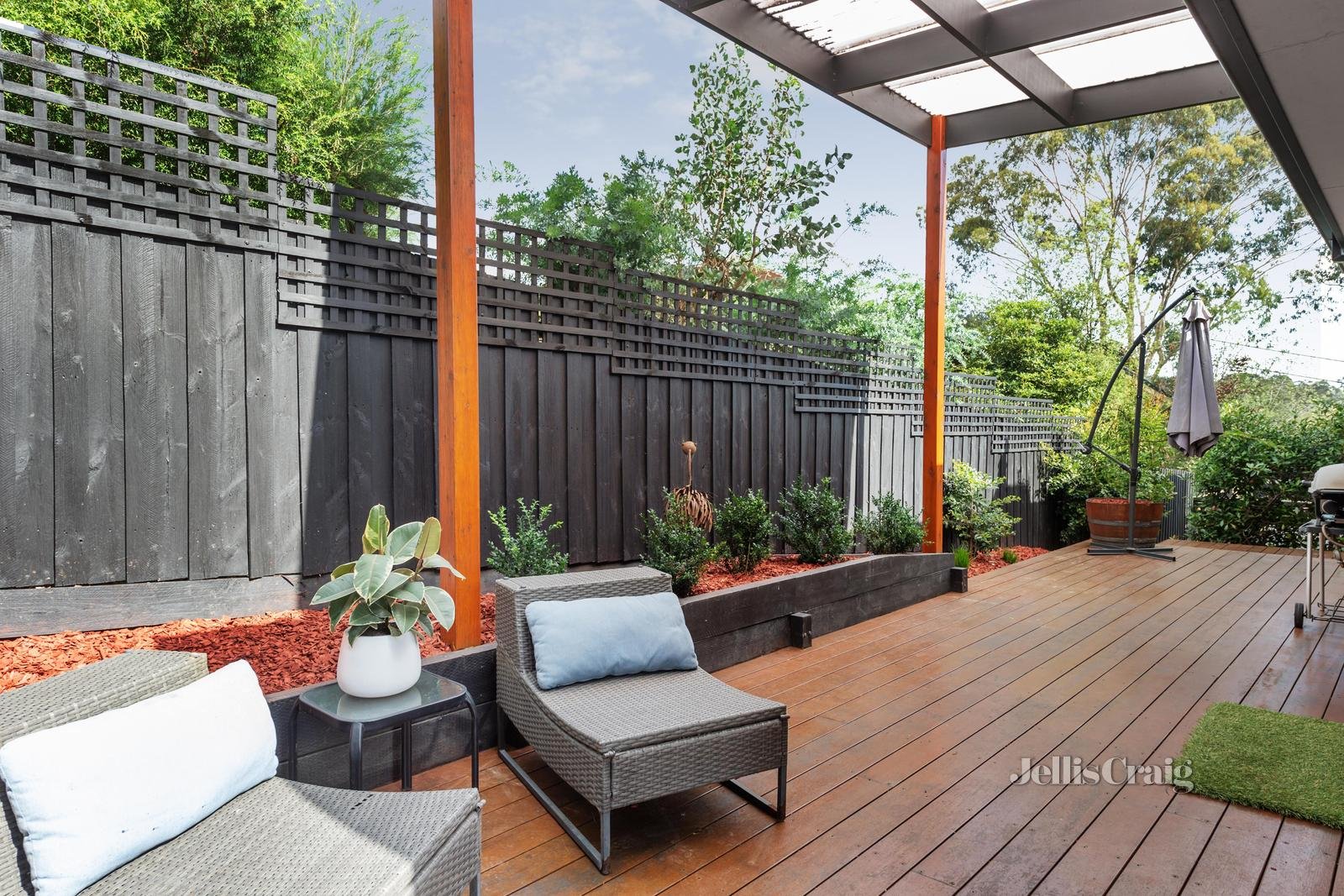 2/11 Walsh Street, Eltham image 12