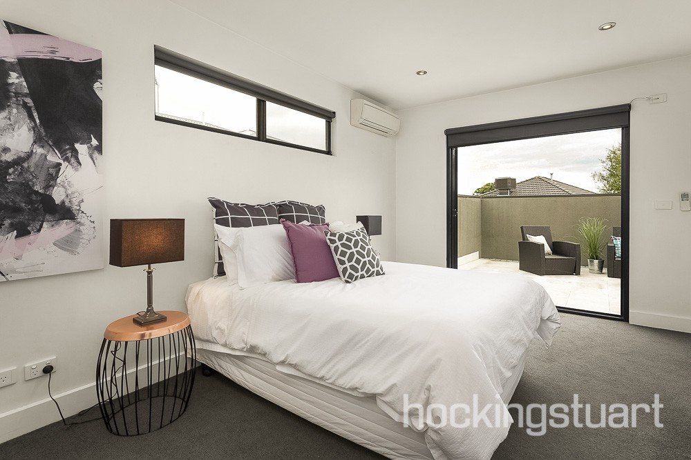 2/11 Winfield Road, Balwyn North image 6