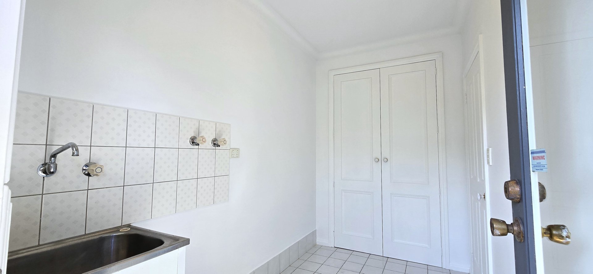 Property Gallery Thumbnail 12