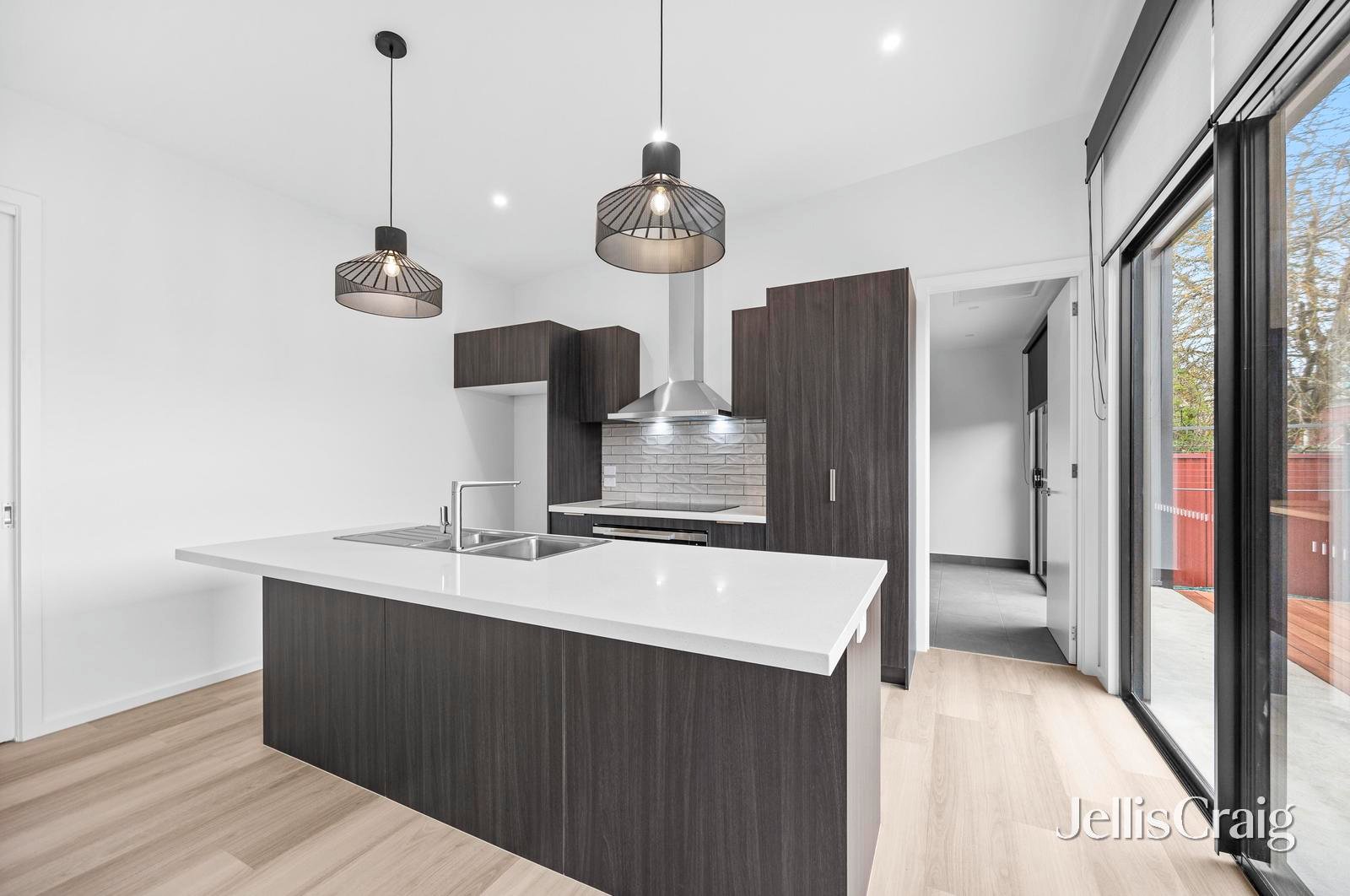 2/110 Cuthberts Road, Alfredton image 4