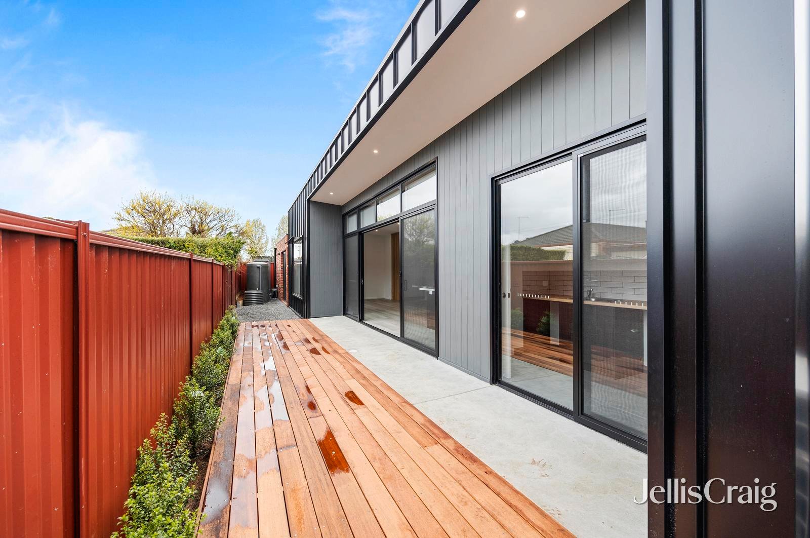 2/110 Cuthberts Road, Alfredton image 8