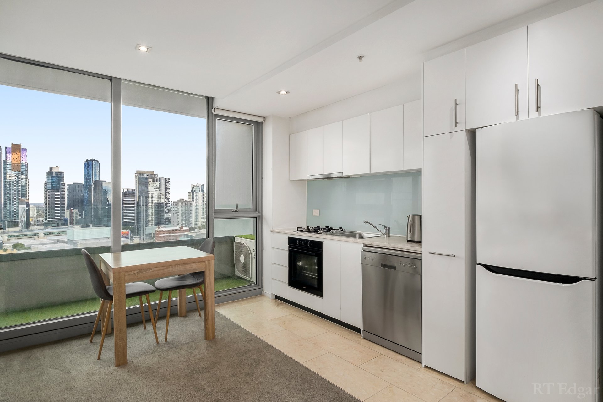 Property Gallery Thumbnail 2