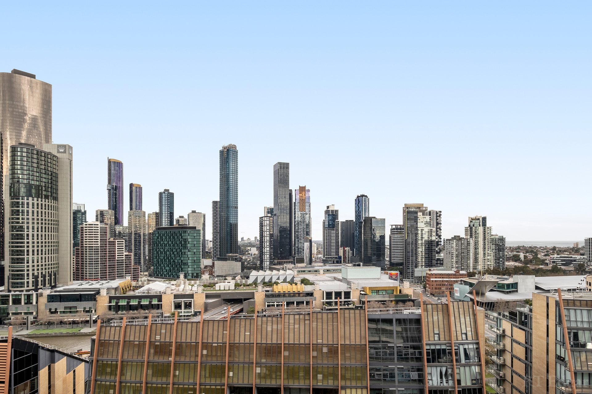 Property Gallery Thumbnail 3