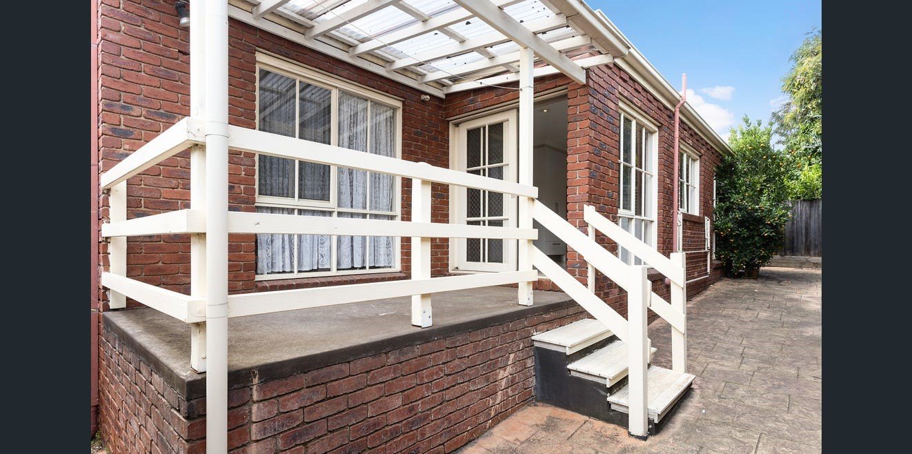 2/111 Balwyn Road, Balwyn image 5