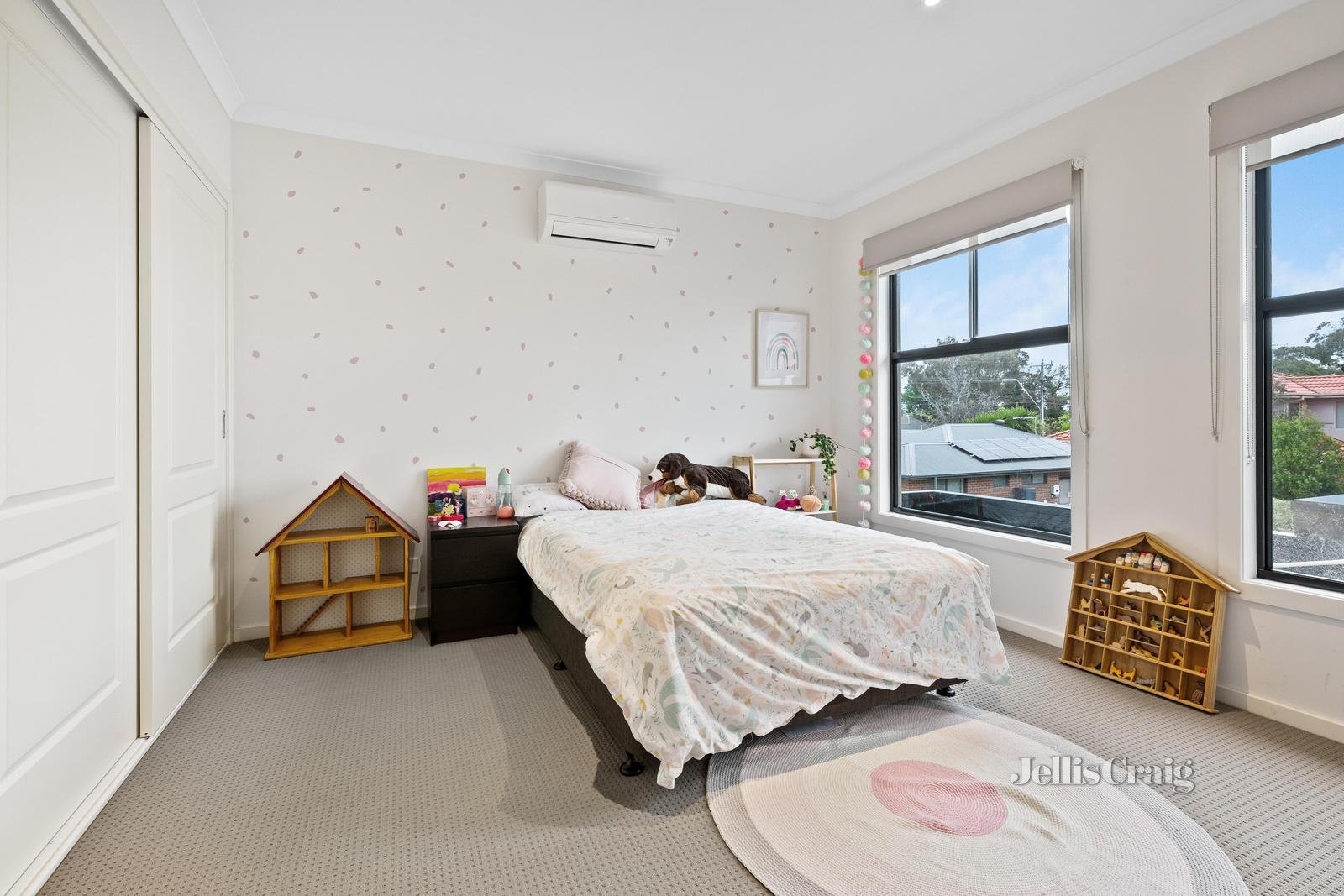 2/111 Blackburn Road, Mount Waverley image 7