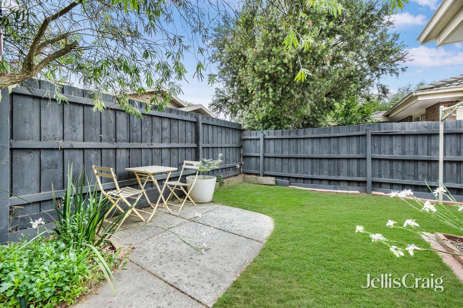 2/111 Colchester Road, Kilsyth image 9