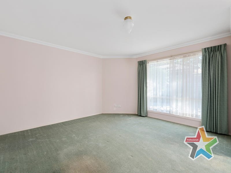 2/111 Colchester Road, Kilsyth image 3