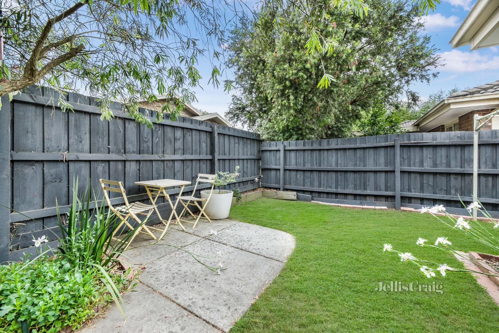 2/111 Colchester Road, Kilsyth image 9