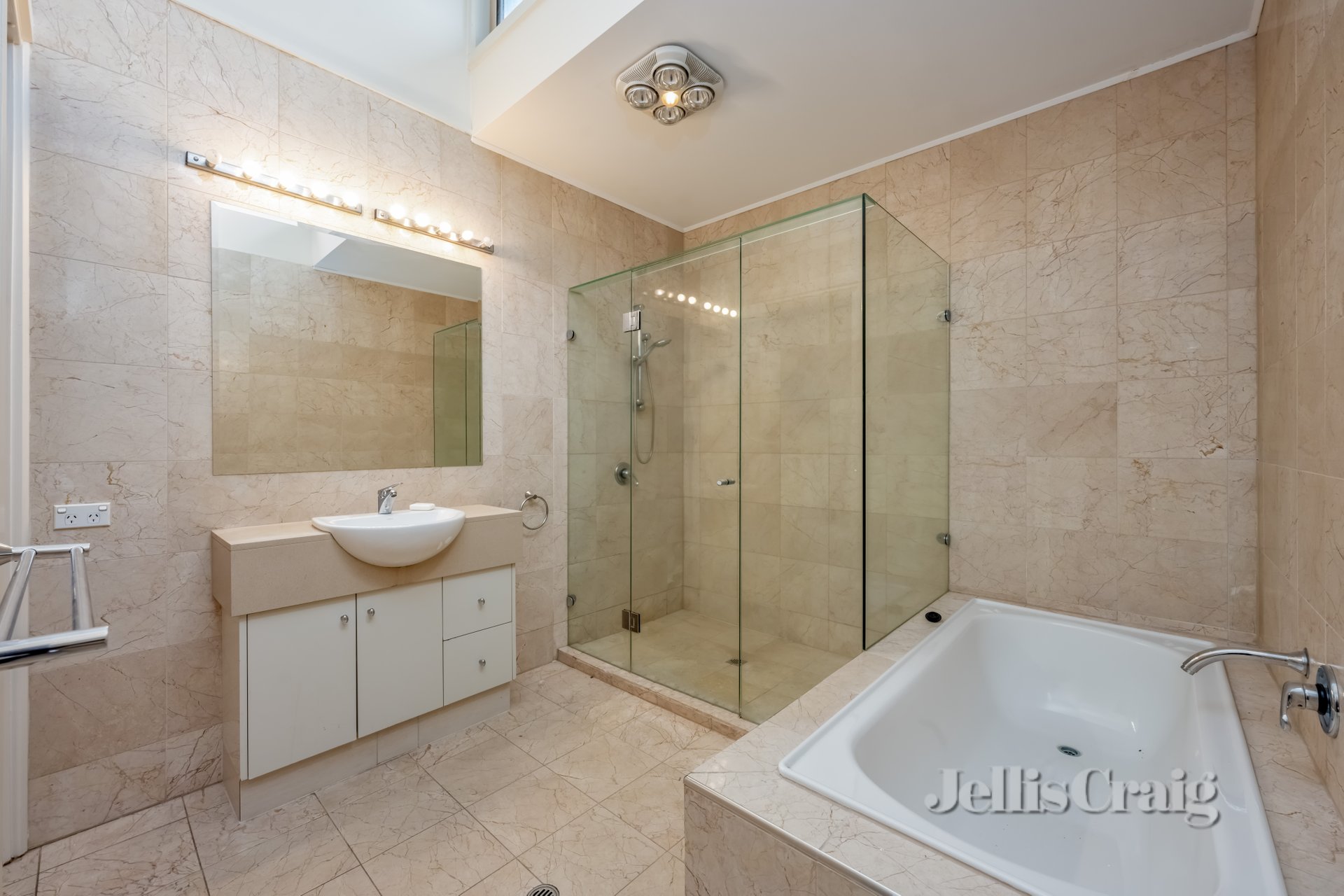 2/1110 High Street, Armadale image 4